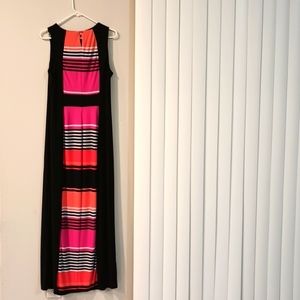 Liz Claiborne tall women's color block sleeveless maxi dress. Large size. Worn.